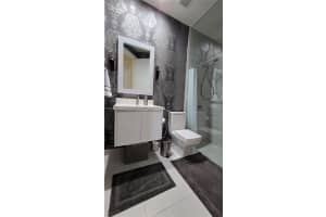 10440 NW 66th St, Doral, FL 33178, Sold 06/17/24