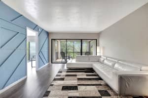 6010 S Falls Cir Dr 419, Lauderhill