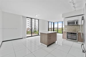 5252 NW 85th Ave #301, Doral, FL 33166, Sold 02/25/25