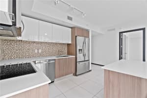 5252 NW 85th Ave #301, Doral, FL 33166, Sold 02/25/25