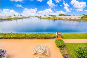 1030 SW 11th St #14m, Hallandale Beach, FL 33009, Sold 07/12/24