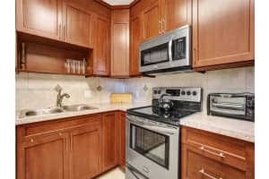 4310 NW 12th Ct APT 102, Lauderhill, FL 33313, Sold 03/13/25