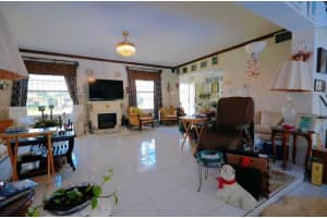 1251 NW 207th St, Miami, FL 33169, Sold 07/16/24