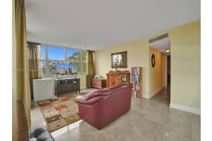 1200 NE Miami Gardens Dr #413w, Miami, FL 33179, Sold 08/16/24