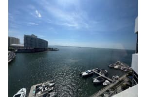 801 Brickell Bay Dr APT 1168, Miami, FL 33131, Sold 05/03/24