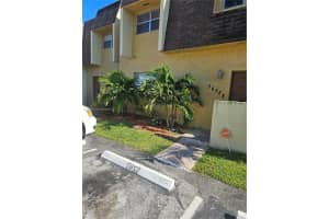 5852 Blueberry Ct #72, Lauderhill, FL 33313, Sold 03/07/25