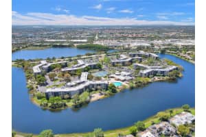 1100 Colony Point Cir APT 109, Pembroke Pines, FL 33026, Sold 09/25/24