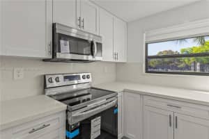1101 Colony Point Cir APT 214, Pembroke Pines, FL 33026, Sold 06/20/24