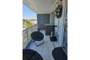 1800 NW 24th Ave APT 517, Miami, FL 33125, Sold 10/11/24