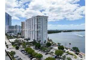 500 Bayview Dr APT 831, Sunny Isles Beach, FL 33160, Sold 09/23/24