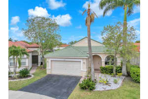 4010 Palm Pl, Weston, FL 33331, Sold 05/21/24