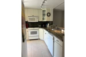 3551 NE 169th St APT 208, North Miami Beach, FL 33160, Sold 10/17/24
