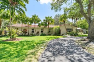 16715 SW 80th Ave, Palmetto Bay, FL 33157, Sold 09/20/24