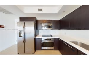 90 SW 3rd St APT 4002, Miami, FL 33130, Sold 06/14/24
