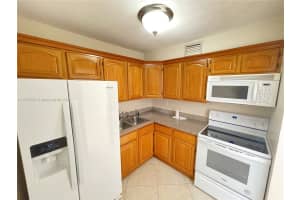 9441 SW 76th St APT V22, Miami, FL 33173, Sold 06/05/24