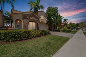 22094 SW 88th Ct, Cutler Bay, FL 33190, Sold 09/10/24