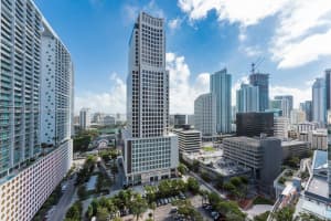 68 SE 6th St Apt 1609, Miami, FL 33131, Sold 07/17/24
