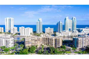 600 Parkview Dr APT 718, Hallandale Beach, FL 33009, Sold 06/11/24