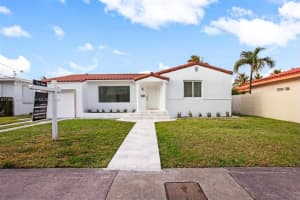 1465 Daytonia Rd, Miami Beach, FL 33141, Sold 06/03/24