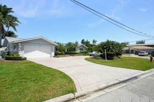 5200 NE 28th Ave, Fort Lauderdale, FL 33308, Sold 12/05/24