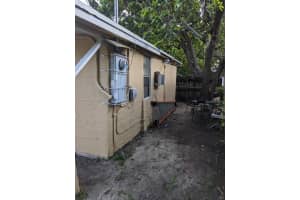 8016 NW 9th Ave, Miami, FL 33150, - MLS#A11565984