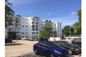 488 NW 165th St APT B109, Miami, FL 33169, Sold 07/16/24