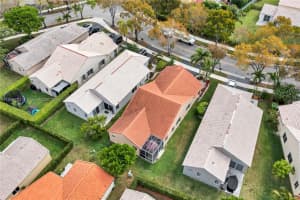 4242 Greenbriar Ln, Weston, FL 33331, Sold 06/07/24