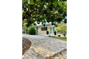7325 SW 80th St, Miami, FL 33143, Sold 09/29/24