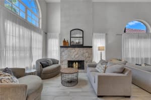 8942 Lake Park Cir S, Davie, FL 33328, Sold 05/16/24