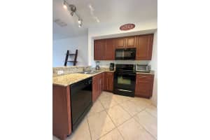 111 NW 2nd Ave UNIT 6, Hallandale Beach, FL 33009, Sold 10/01/24