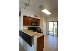 111 NW 2nd Ave UNIT 6, Hallandale Beach, FL 33009, Sold 10/01/24