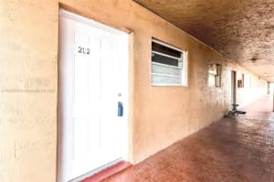 1265 W 24th St APT 202, Hialeah, FL 33010, Sold 07/12/24
