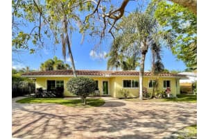 1533 SE 5th St, Deerfield Beach, FL 33441, Sold 07/15/24