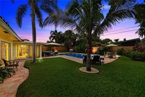 1533 SE 5th St, Deerfield Beach, FL 33441, Sold 07/15/24