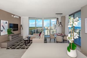 4010 S Ocean Dr R1801, Hollywood, FL 33019, Sold 01/20/25