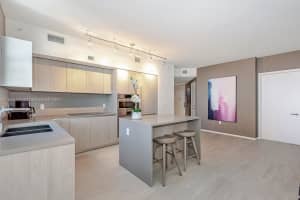 4010 S Ocean Dr R1801, Hollywood, FL 33019, Sold 01/20/25