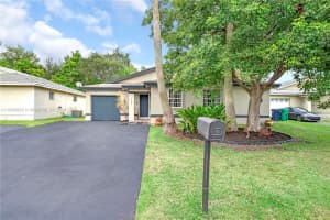 20305 SW 86th Ct, Cutler Bay, FL 33189, Sold 08/05/24