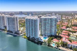 3201 NE 183rd St APT 2907, Aventura, FL 33160, Sold 09/16/24