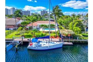 448 Alamanda Dr, Hallandale Beach, FL 33009, Sold 11/18/24