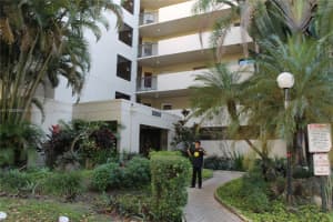 3000 NW 42nd Ave APT B302, Coconut Creek, FL 33066, Sold 10/28/24