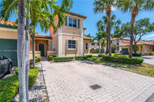 8369 NW 143rd St, Miami Lakes, FL 33016, Sold 01/30/25