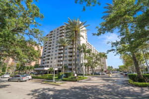 90 Edgewater Dr APT 812, Coral Gables, FL 33133, Sold 11/26/24
