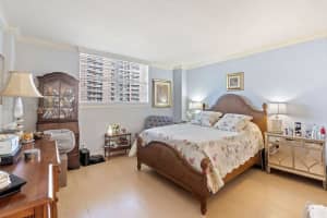 90 Edgewater Dr APT 812, Coral Gables, FL 33133, Sold 11/26/24