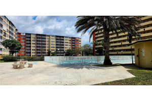 1700 NE 191st St APT 201, Miami, FL 33179, Sold 07/03/24