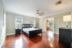 5832 Alton Rd, Miami Beach, FL 33140, Sold 06/25/24