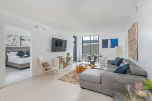 31 SE 6th St APT 1407, Miami, FL 33131, Sold 01/22/25