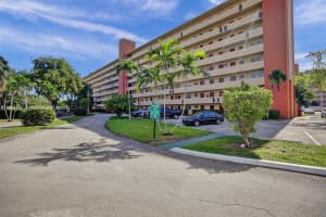1770 NE 191st St Apt 811-1, Miami, FL 33179, Sold 06/03/24