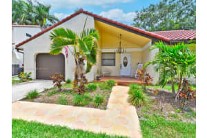 2945 Azalea Dr, Hollywood, FL 33026, Sold 08/29/24