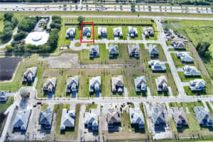 2391 Sw 123rd Ter Davie, FL 33325 - MLS#A11567341