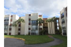 9411 SW 4th St APT 408, Miami, FL 33174, Sold 03/24/25